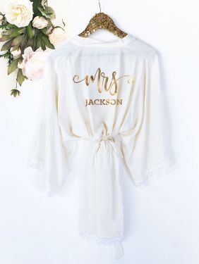 Mrs. Personalized Cotton Lace Robes